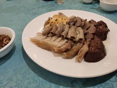卤味拼盘-御唐府海珊瑚主题餐厅