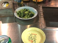 -马路牙子烧烤音乐酒馆(望京店)