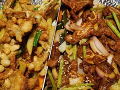 -小鱼小牛·鱼牛干锅·脆鱼火锅(世欧广场店)