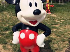 -北纬44度·金珠花海休闲农业旅游景区