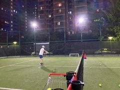 -快网网球俱乐部(长宁区金桥花园球场)