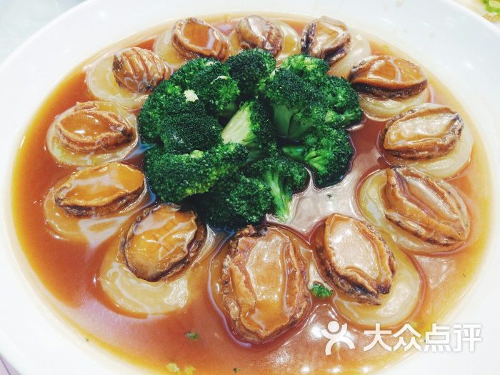 百乐门喜宴(五月花商业广场店)-溏心八头鲍鱼扣鹅掌图片-广州美食