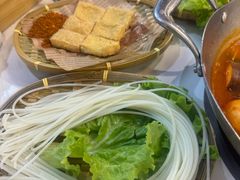 -王奋斗贵州酸汤牛肉火锅