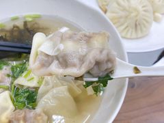 招牌鲜肉馄饨-天宫院小吃·包子炒肝儿(管庄店)