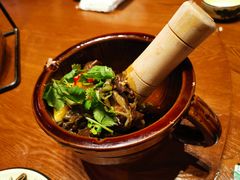 -老滇山寨•云南特色菜•地方菜•民族风情歌舞表演(金碧店)