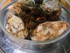 必点菜一筐海鲜-鲜小岛·铜锅涮肉