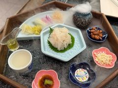 -得意咚瓜·顺德鱼生·冬瓜火锅(深圳首店)