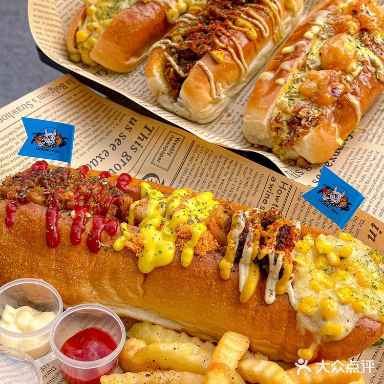 在南宁！！！超超超大号的美式热狗🌭️！！！