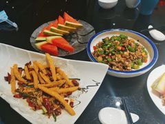 -湖锦酒楼·32年地道湖北菜(光谷店)