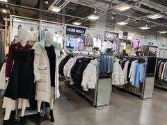 -上品折扣(回龙观店)