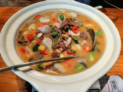 -头上红煨盐鸡乡村食府