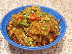 -小董哥烤串·爆汁大油边(故宫店)