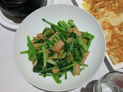 -梧桐树下(云锦世家店)