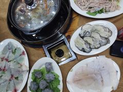 -濠轩阁特色生蚝火锅(水湾路店)