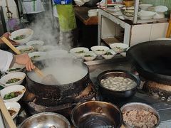 -甘记肥肠粉(马鞍北路店)