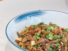 -老湘亲·品鉴湘菜(湖里店)