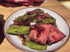 虎皮尖椒炒酱肉-局气 烤鸭·北京菜(光华路店)