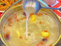 -江湖亮亮蒸虾大排档烤全羊清真(武汉总店)
