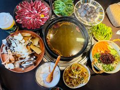 -芸鲜季·云南野生菌餐厅· 云南风物味研社(闵行店)