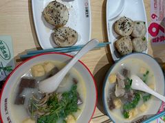 -小杨生煎(浦江欢乐颂店)