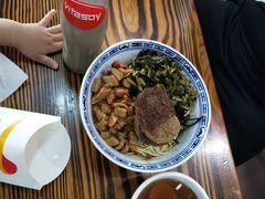 焖肉辣酱面-德兴老面馆(德平路店)