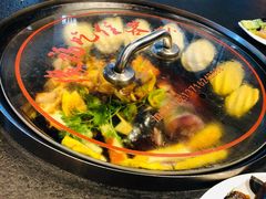 -缘福乡村铁锅炖民宿(八达岭店)