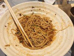 -肥肥虾庄·金牌油焖大虾(东湖欢乐谷店)