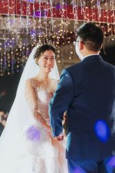 -欣薇婚纱(新源乐汇城店)