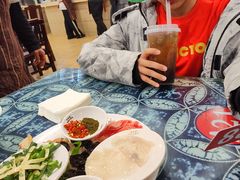 -桥香园云南过桥米线(金马碧鸡店)