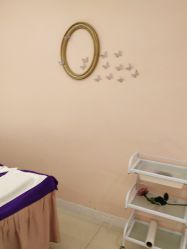 -蕾蕾美颜美容美体