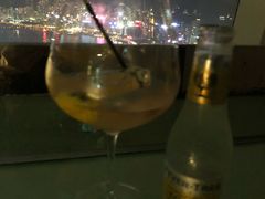 -OZONE 顶楼酒吧(香港丽思卡尔顿酒店)