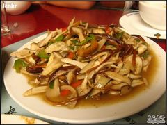 炒杂菌-苍洱春饭店