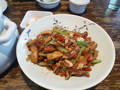 香干炒耳尖-大鸽饭(马王堆店)