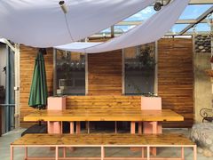 -喵屿·大理花园猫咖