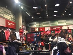 -PUMA品牌自营折扣店(苏州比斯特购物村店)