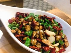 掌中宝-二孃鸡爪爪(东郊记忆店)