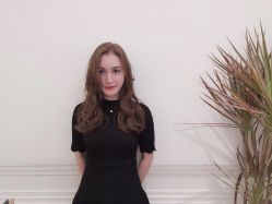 点击看大图 王杰-简法造型·品牌形象店