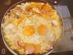 -炙韩料理·部队锅专门店