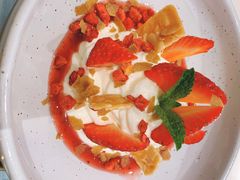 草莓慕斯-阿妮叶李(光谷世界城店)