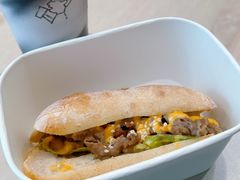 芝士牛肉恰巴塔-PAOPAO Bakery&Café(港汇店)