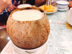仁信——原只椰子炖双皮奶-仁信老铺(华盖路店)
