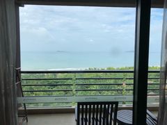 -三亚湾海居铂尔曼度假酒店