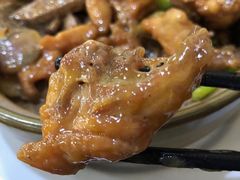 -尝囍煲仔小菜