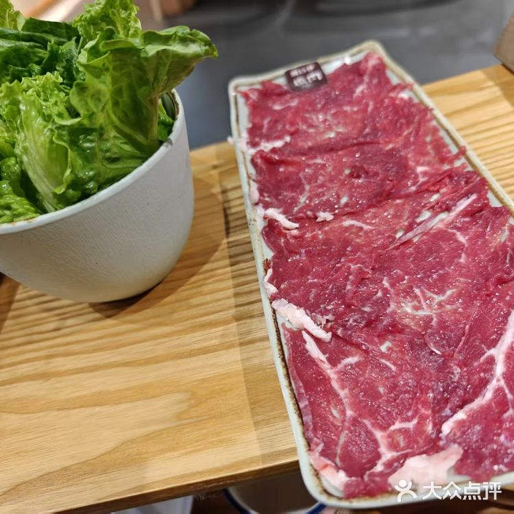 牛肉火锅  牛肉火锅夜～