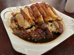 -余杨鸭鸭餐厅