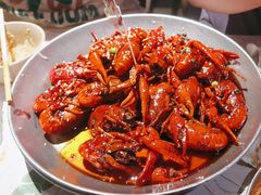 -巴厘龙虾·榜首油焖大虾(音乐学院·沿江酒馆店)