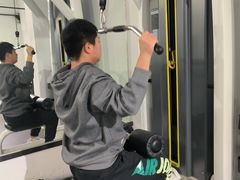 -汗水空间私教健身连锁(SM广场店)