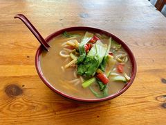 酸笋米粉-牛八宝桂林米粉(八里庄店)