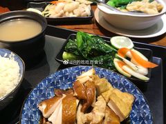 金牌鼓油鸡饭-又鸟pizza海南鸡饭(假日广场店)