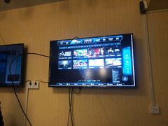 -VR 间客漫·PS电玩·虚拟现实包间游戏电竞(街道口店)